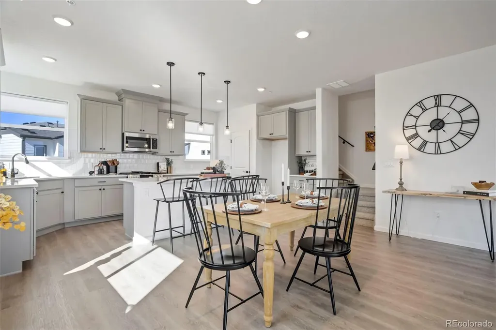 897 Beckton Heights Colorado Springs CO 80907