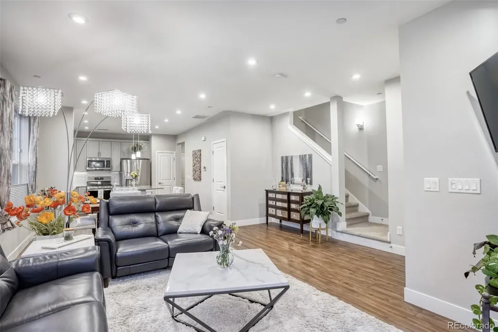 6127 W 28th Court Edgewater CO 80214