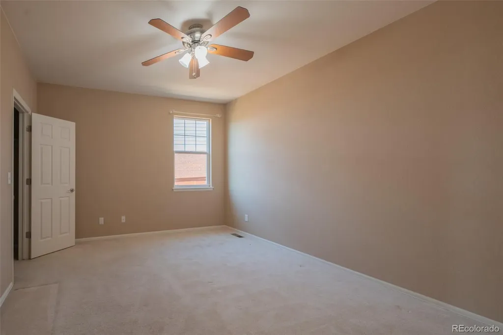 5356 S Fultondale Way Aurora CO 80016