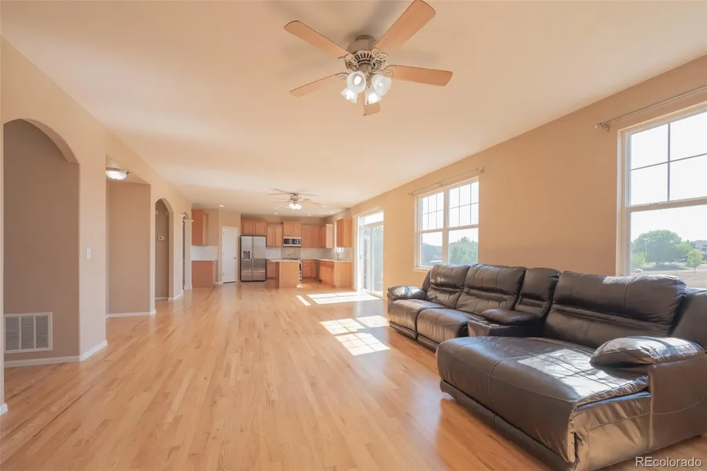5356 S Fultondale Way Aurora CO 80016