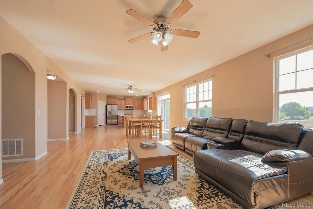 5356 S Fultondale Way Aurora CO 80016