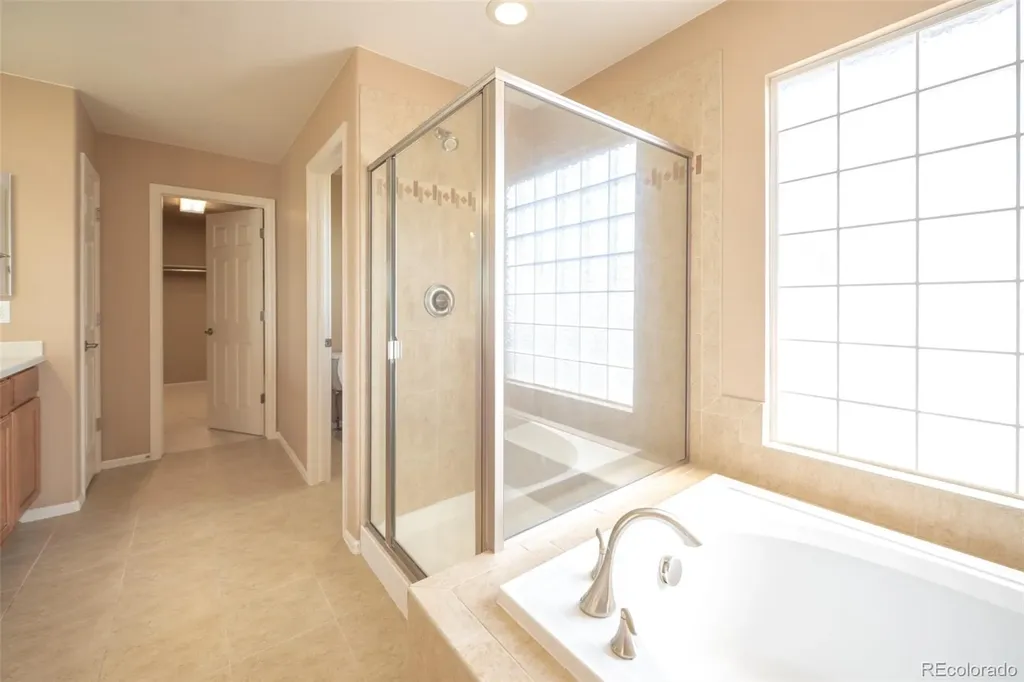 5356 S Fultondale Way Aurora CO 80016