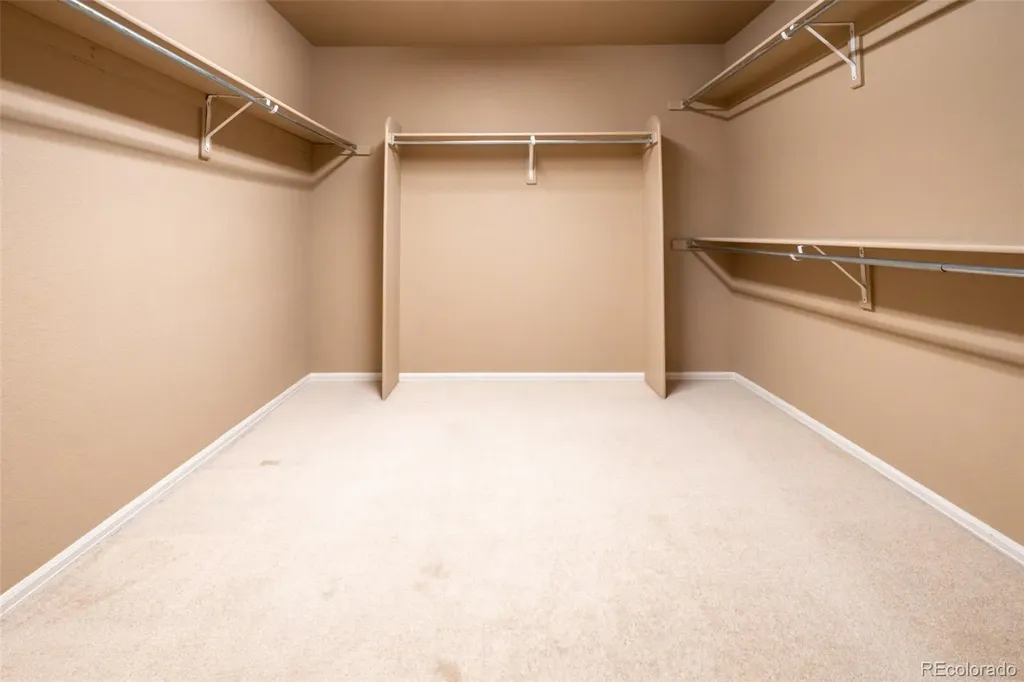 5356 S Fultondale Way Aurora CO 80016