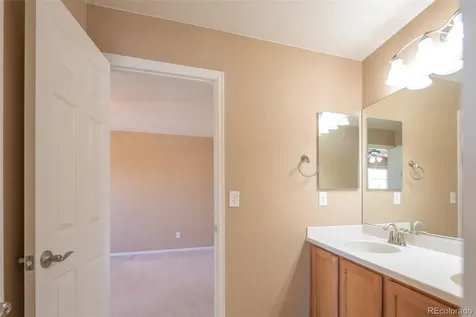 5356 S Fultondale Way Aurora CO 80016