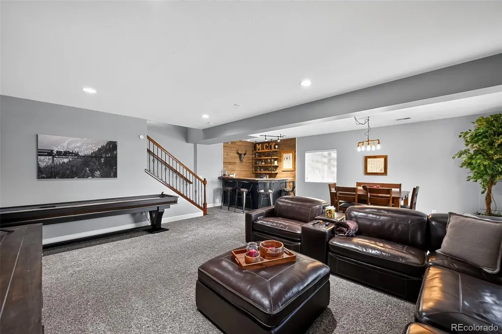 22195 E Grand Drive Aurora CO 80015
