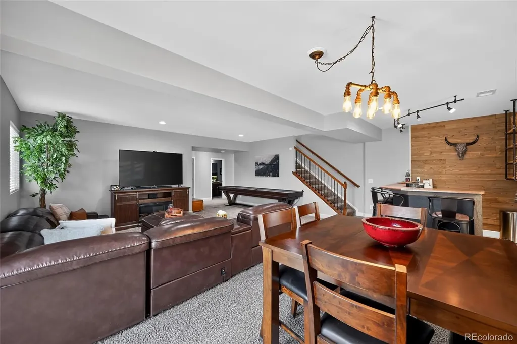 22195 E Grand Drive Aurora CO 80015