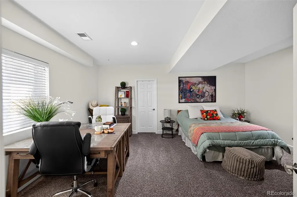 22195 E Grand Drive Aurora CO 80015