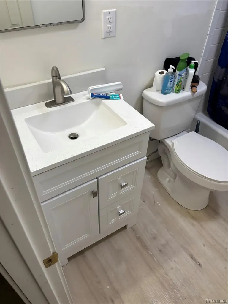 1219 Cumberland Street Colorado Springs CO 80907