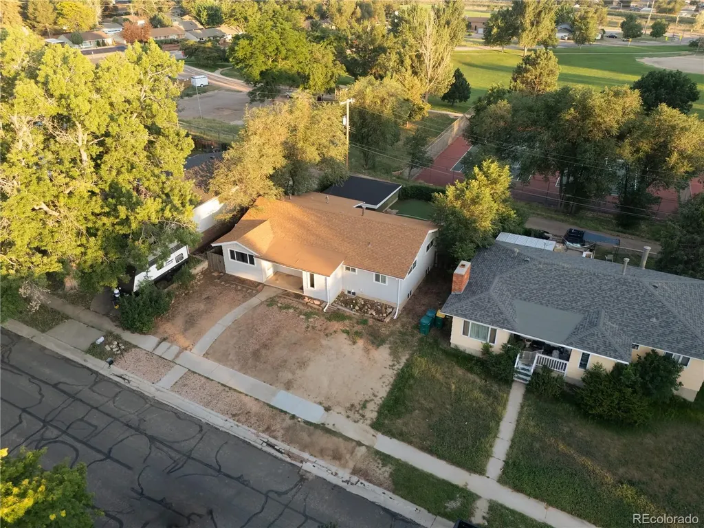 1219 Cumberland Street Colorado Springs CO 80907