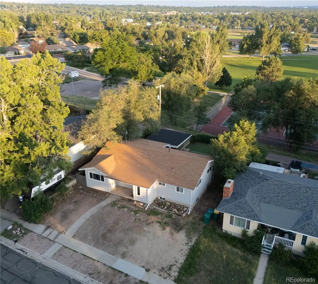 1219 Cumberland Street Colorado Springs CO 80907