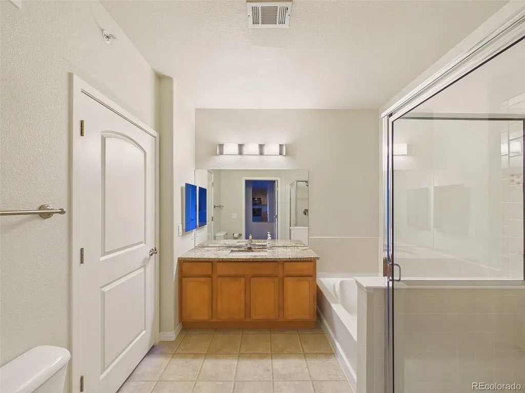 10184 Park Meadows Drive Lone Tree CO 80124