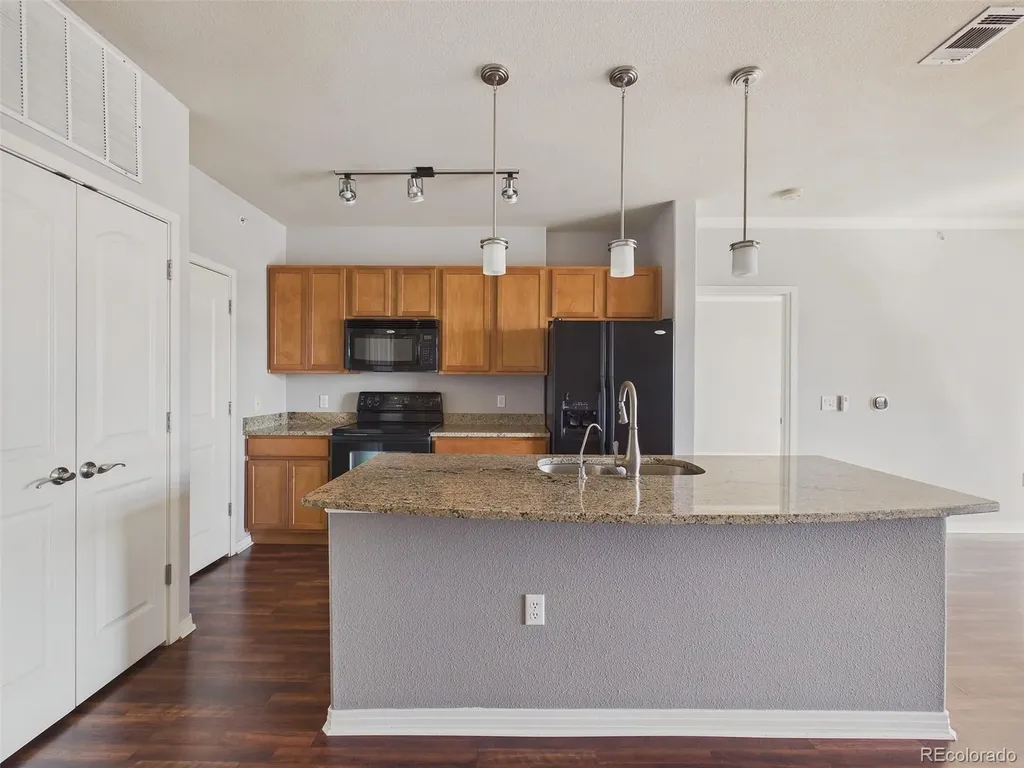 10184 Park Meadows Drive Lone Tree CO 80124