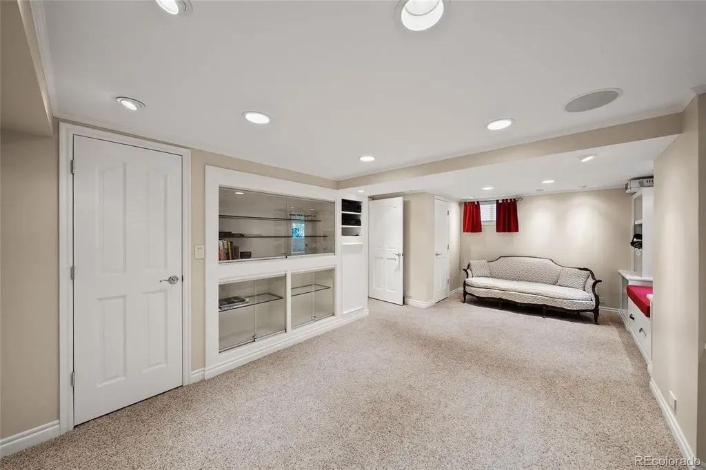 4243 S Clarkson Street Englewood CO 80113