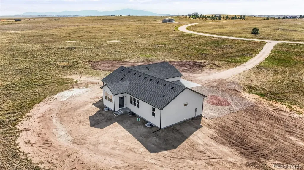 15690 Atlas Loop Peyton CO 80831