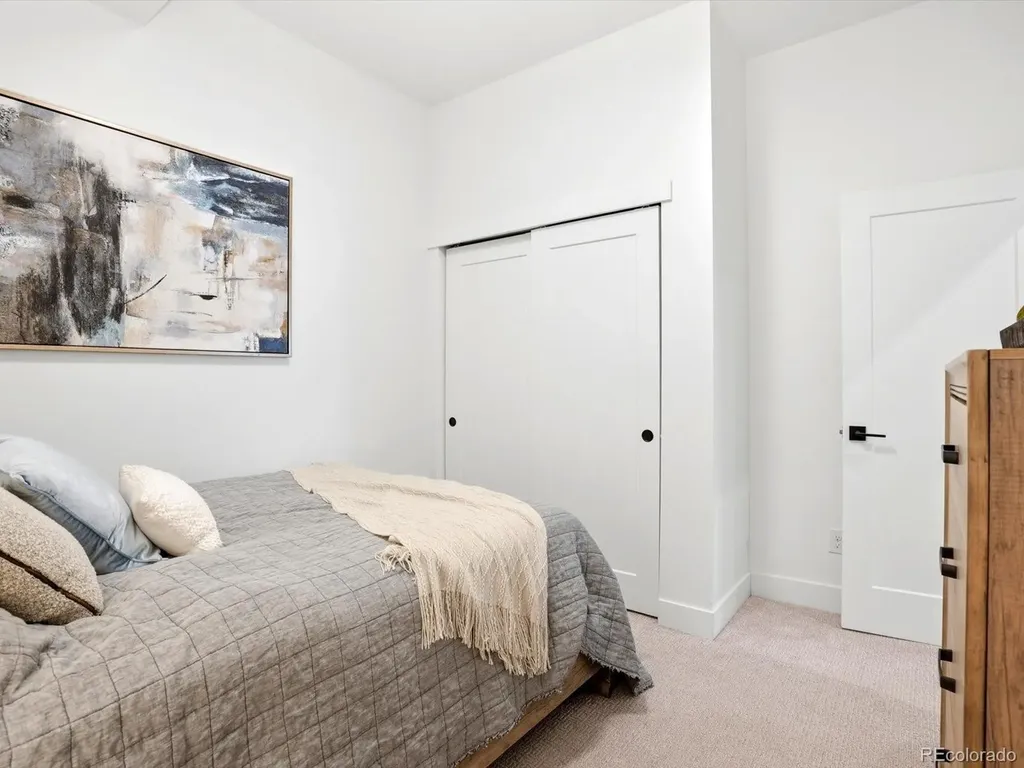 1901 W 36th Avenue Denver CO 80211