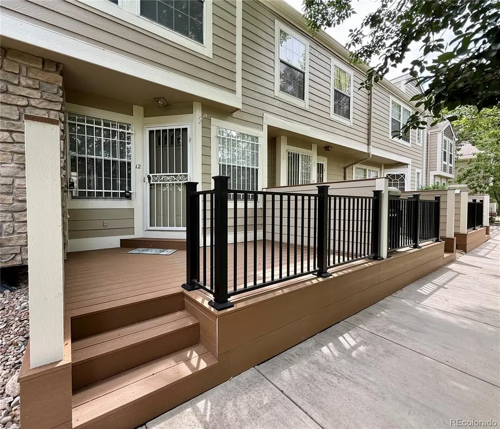 339 W Jamison Circle Littleton CO 80120