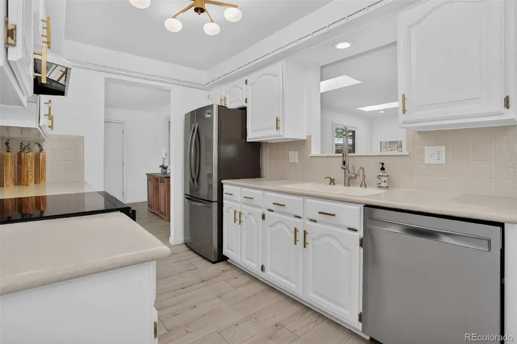 2143 S Yukon Street Lakewood CO 80227