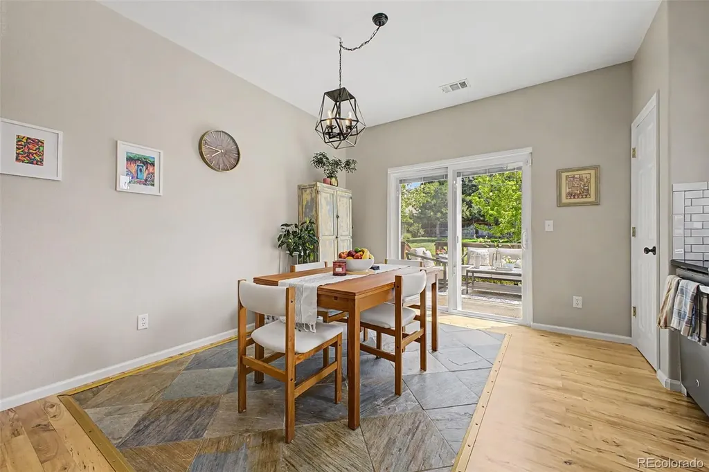 5194 S Shawnee Street Aurora CO 80015