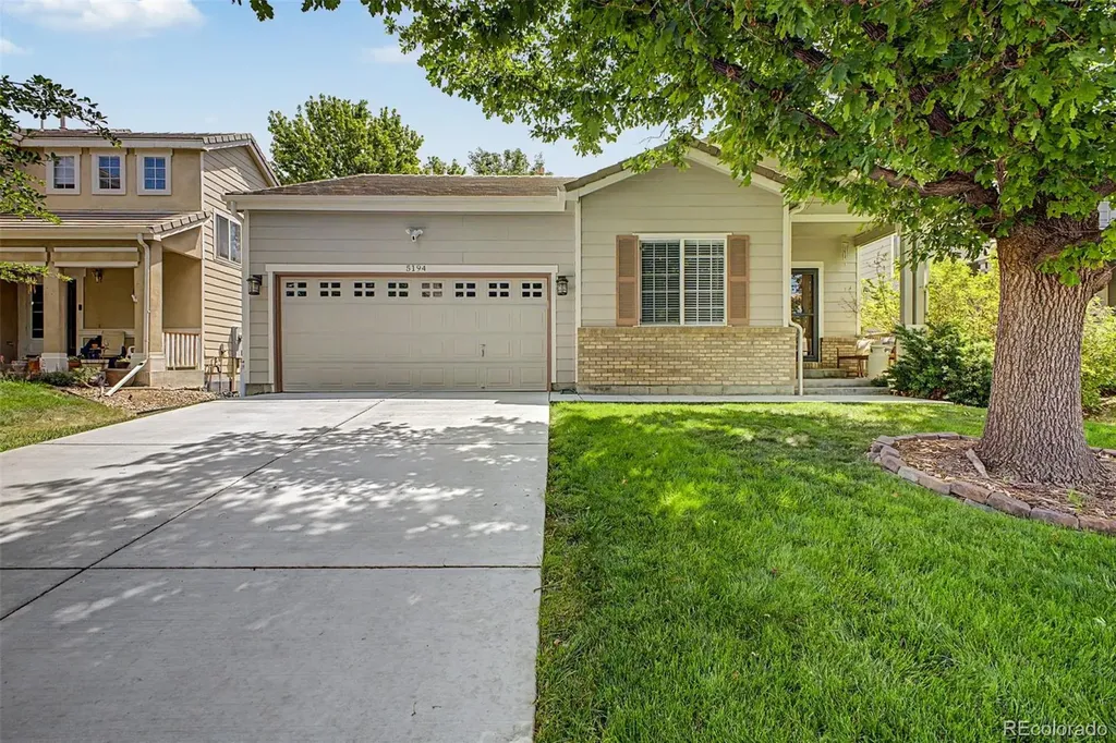 5194 S Shawnee Street Aurora CO 80015