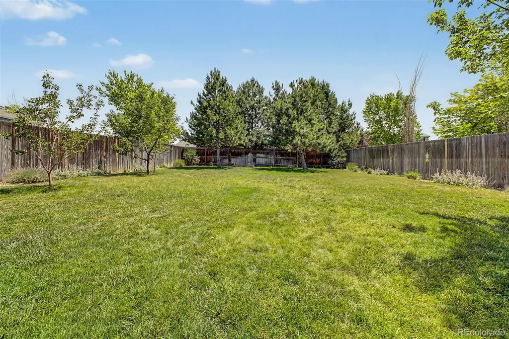 5194 S Shawnee Street Aurora CO 80015