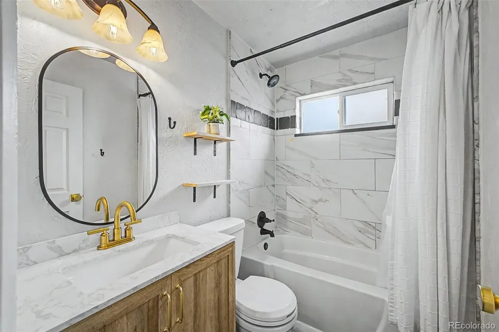 9171 Corona Street Thornton CO 80229