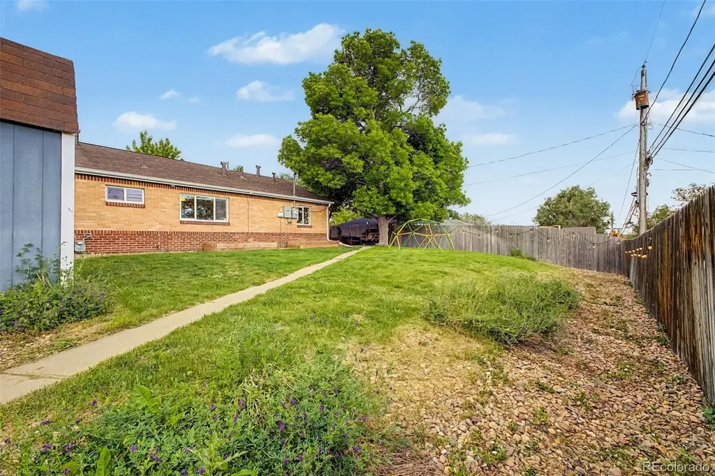 9171 Corona Street Thornton CO 80229