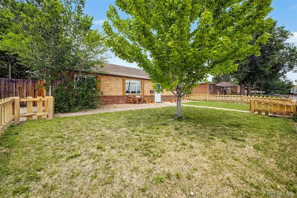 9171 Corona Street Thornton CO 80229