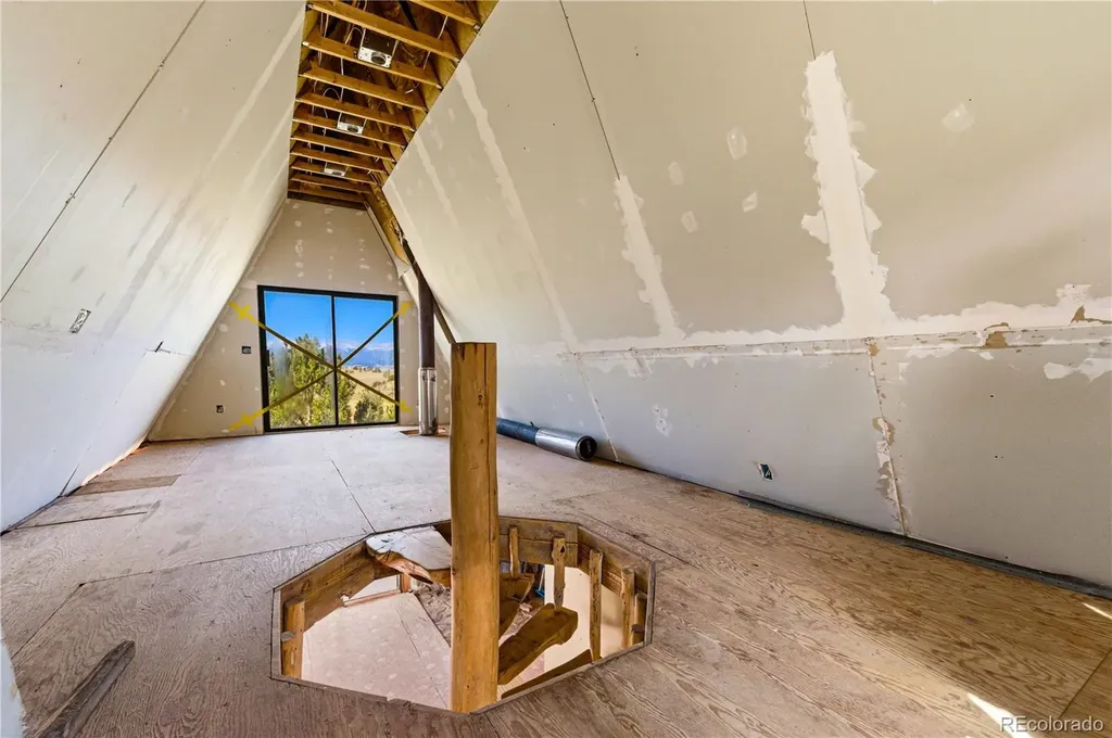 177 Bunker Hill Circle Silver Cliff CO 81252