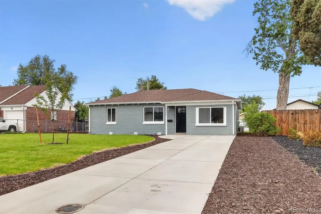 3055 Holly Street Denver CO 80207