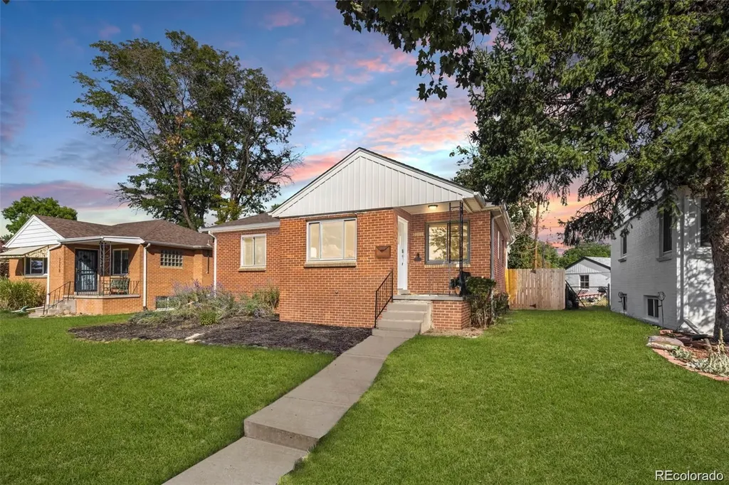 3300 Bellaire Street Denver CO 80207