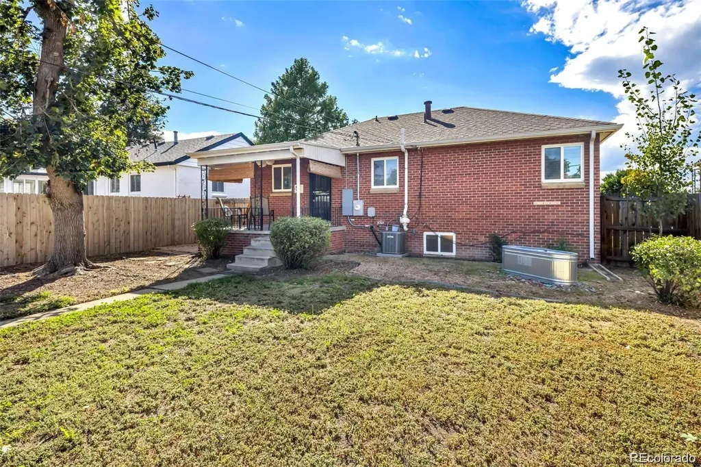 3300 Bellaire Street Denver CO 80207