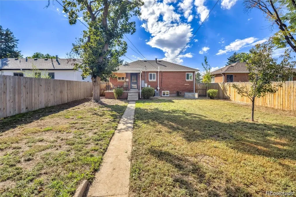 3300 Bellaire Street Denver CO 80207