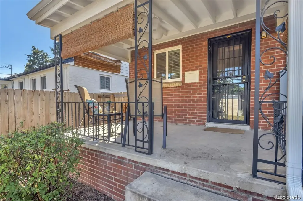 3300 Bellaire Street Denver CO 80207