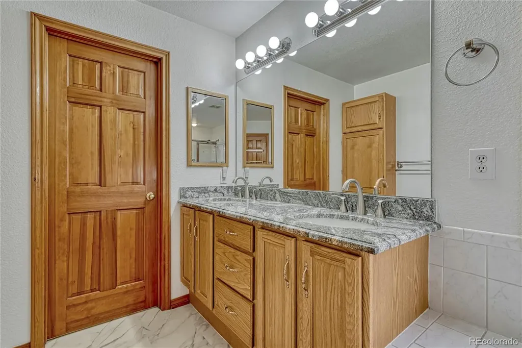 57885 E Geddes Avenue Strasburg CO 80136
