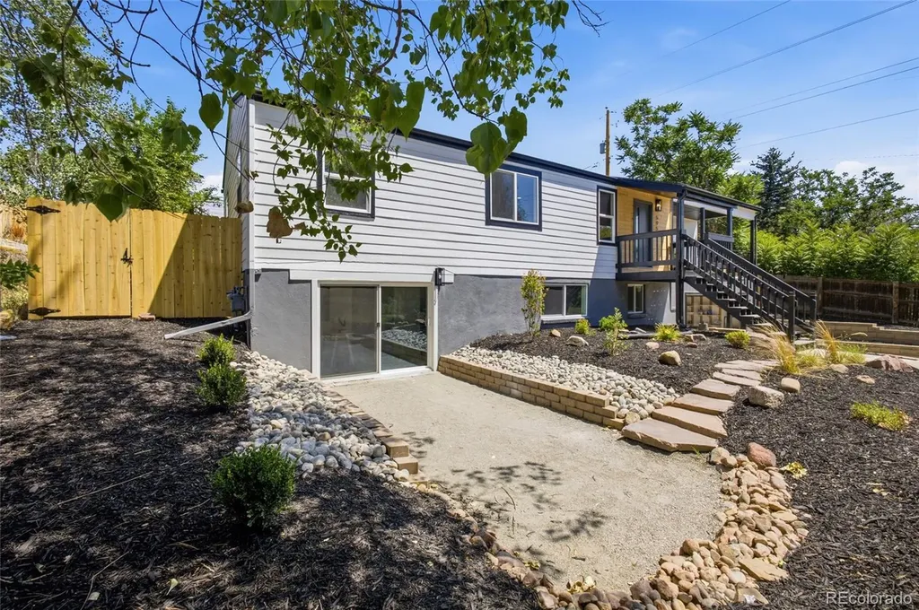 5955 W 7th Avenue Denver CO 80214