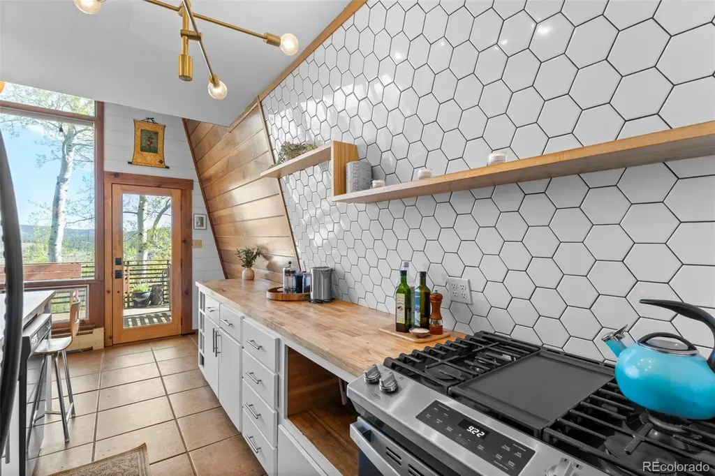 56 Valley View Drive Nederland CO 80466