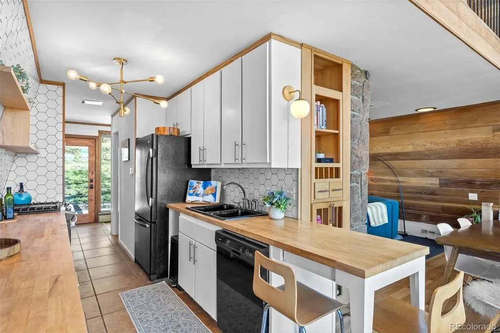 56 Valley View Drive Nederland CO 80466
