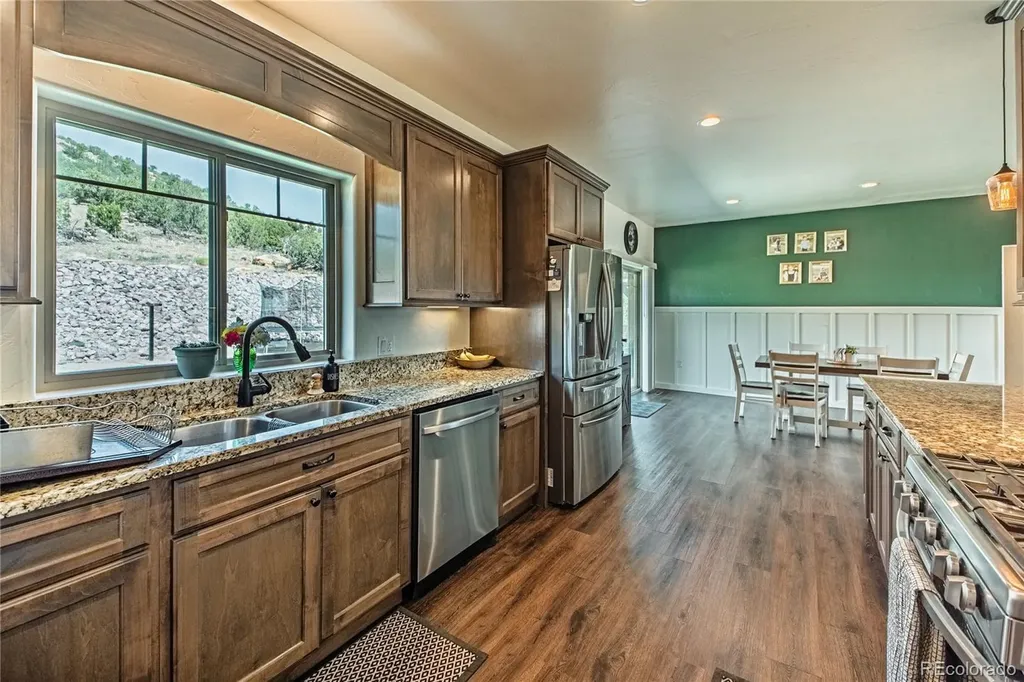 585 Twin Pines Avenue Rockvale CO 81244