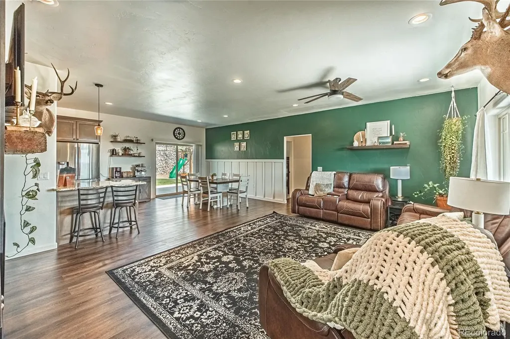 585 Twin Pines Avenue Rockvale CO 81244