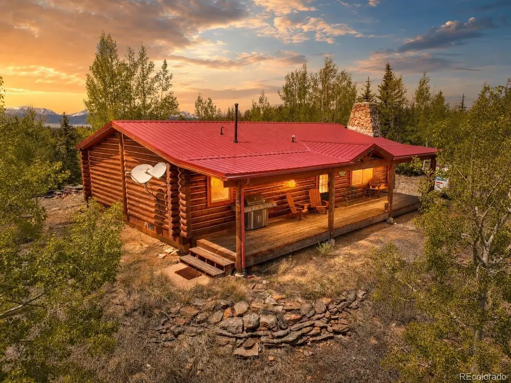 312 Bowstring Road Como CO 80432