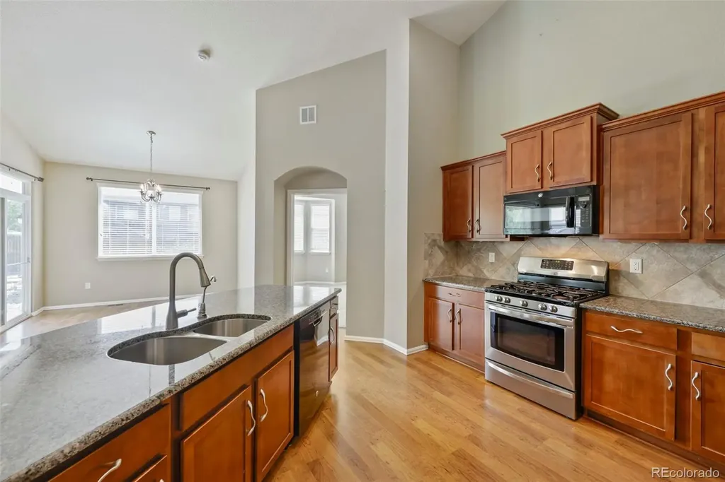 10298 Nucla Street Commerce City CO 80022