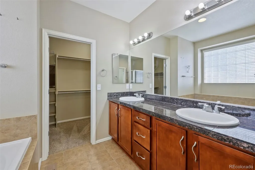 10298 Nucla Street Commerce City CO 80022
