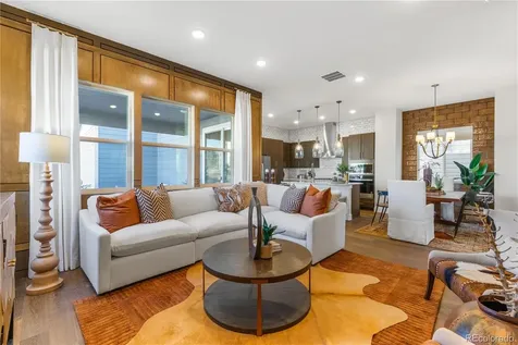 14259 Old Cottonwood Street Broomfield CO 80020