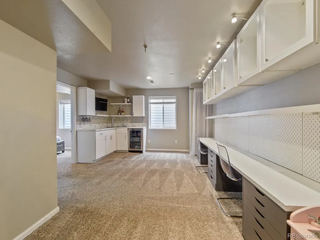 5957 S Helena Street Centennial CO 80016