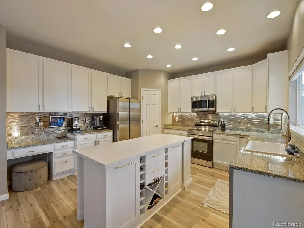 5957 S Helena Street Centennial CO 80016