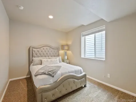 5957 S Helena Street Centennial CO 80016