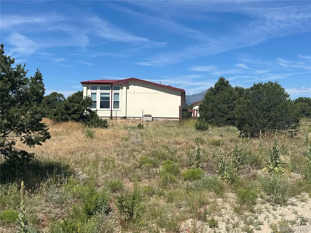 536 Seneca Circle Walsenburg CO 81089