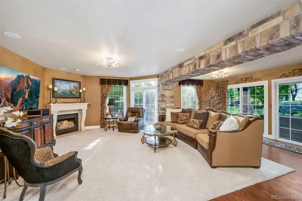 10045 N 75th Street Longmont CO 80503