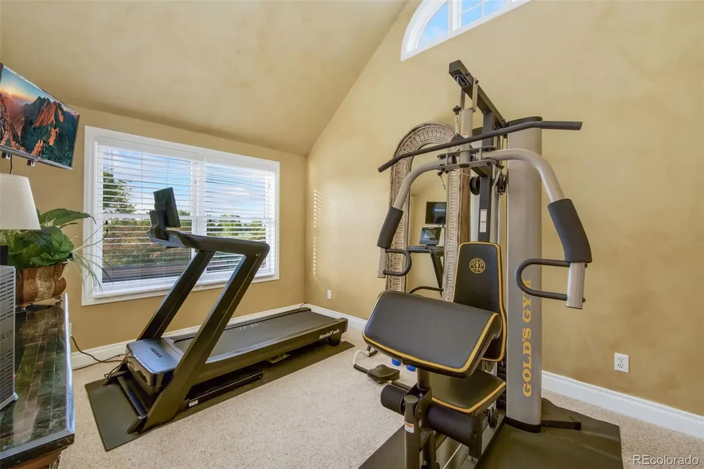 10045 N 75th Street Longmont CO 80503