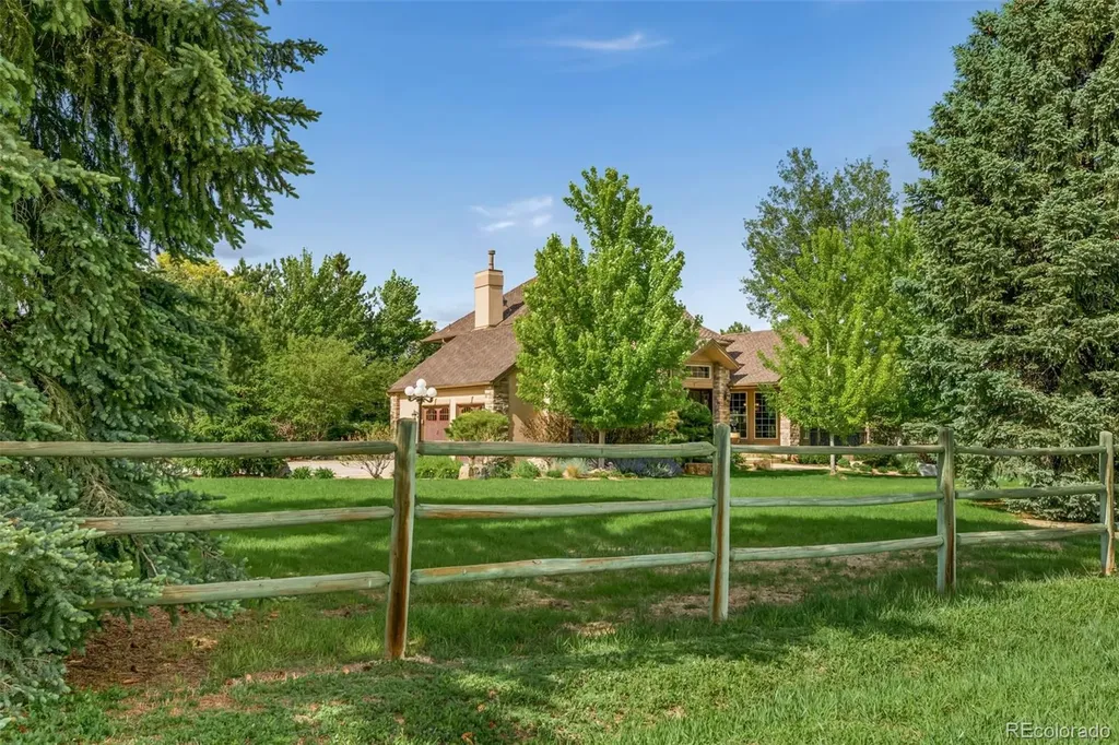 10045 N 75th Street Longmont CO 80503